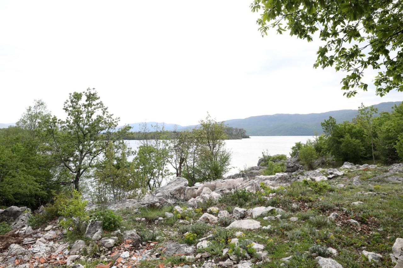 Lake House 'Vilin Konak' Никшич Экстерьер фото